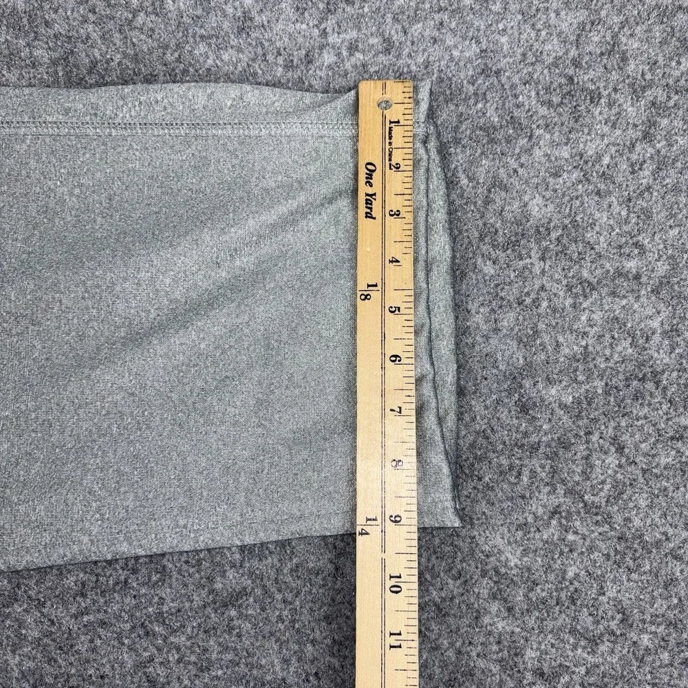 Nike Therma Fit Sweatpants Mens Medium Gray Joggers Swoosh Logo Gym Athletic EUC